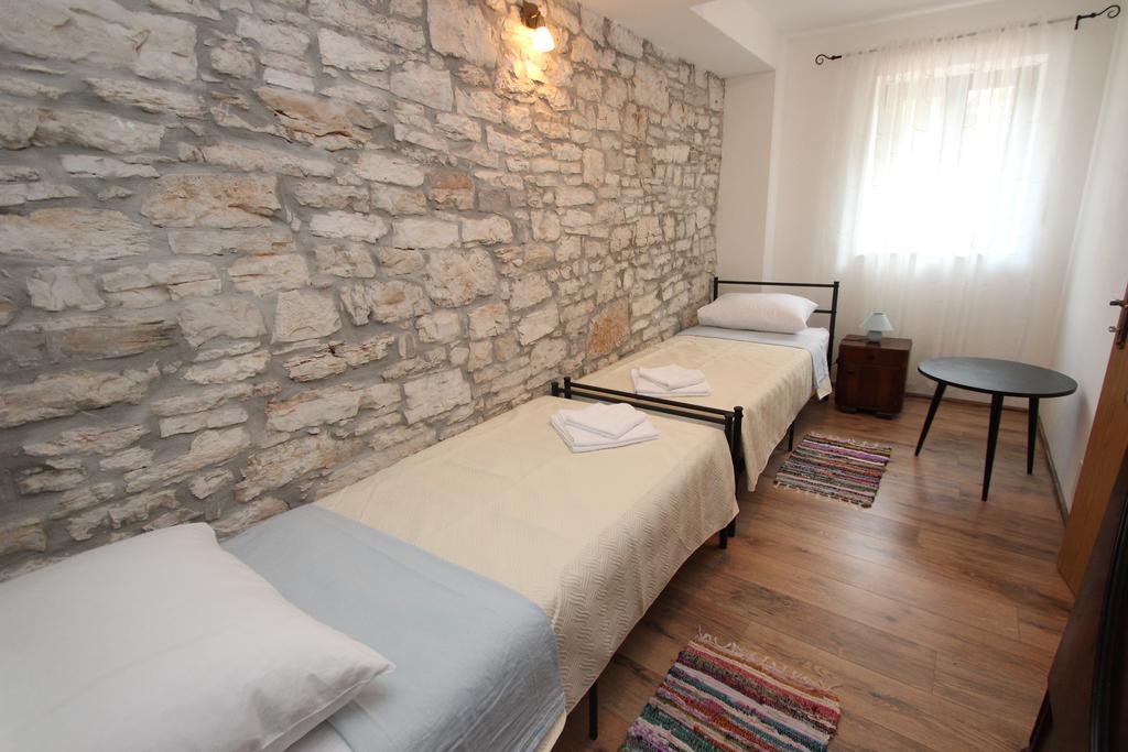 Holiday Home Vinkovic 포레치 외부 사진